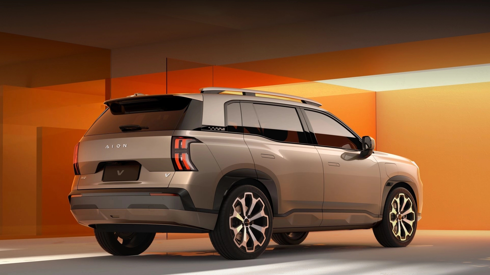 Aqlli Salon | Qualcomm SA8155P Yuqori Hisoblash Quvvatiga Ega Chip
ADiGO 5.0 Interaktiv Tizimi
To‘rtta Ovozli Zona Bo‘yicha Tabiiy Nutqli O‘zaro Taqsimot
Onlayn Musiqa + Onlayn Navigatsiya